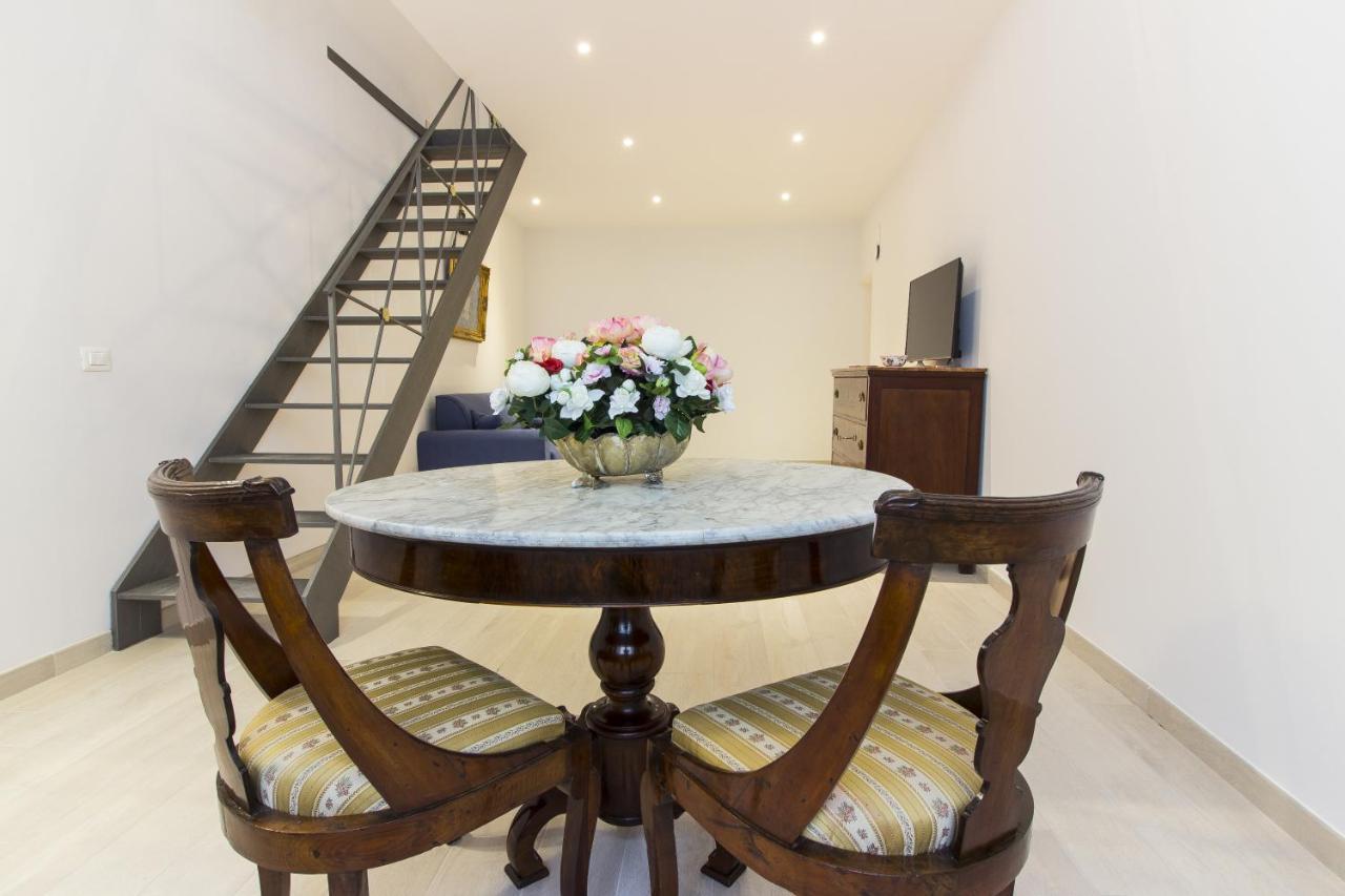 Aparthotel Palazzo D'auria Naples
